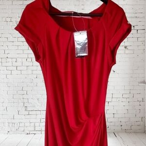 Axara Paris NWT Women's Red Dress Size Medium